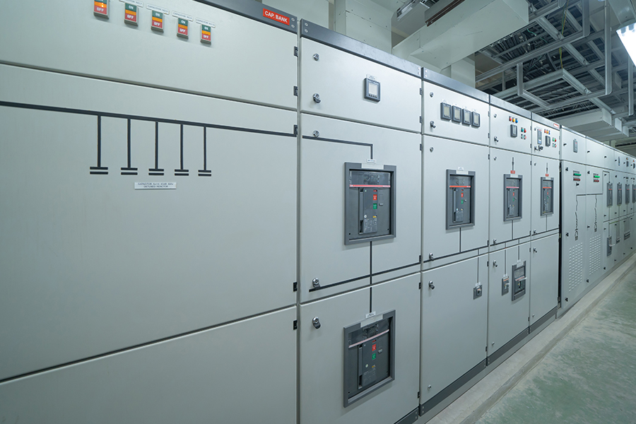 O mercado de gabinetes de controle de alta e baixa tensão ultrapassará 150 bilhões de yuans até 2025, impulsionado por tecnologia inteligente e novas energias.